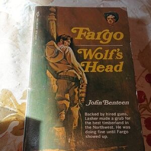 Fargo Wolf's Head Book by John Benteen